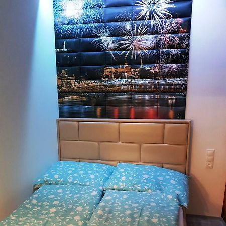 Fireworks Rakoczi Mini Διαμέρισμα Βουδαπέστη Εξωτερικό φωτογραφία